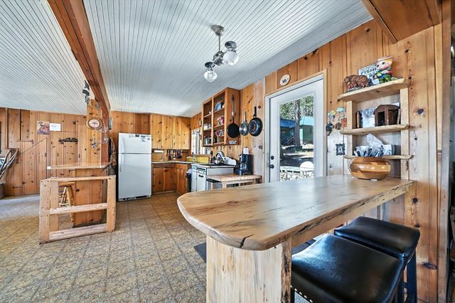 31790 Kit Carson Way, Pioneer, CA 95666