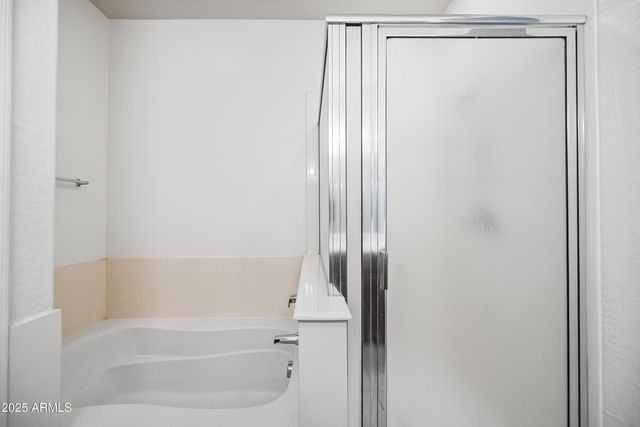 705 W QUEEN CREEK Road 1079, Chandler, AZ 85248