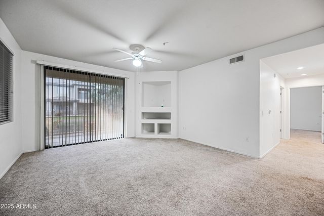 705 W QUEEN CREEK Road 1079, Chandler, AZ 85248