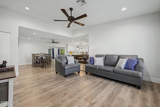 4937 E EVANS Drive, Scottsdale, AZ 85254