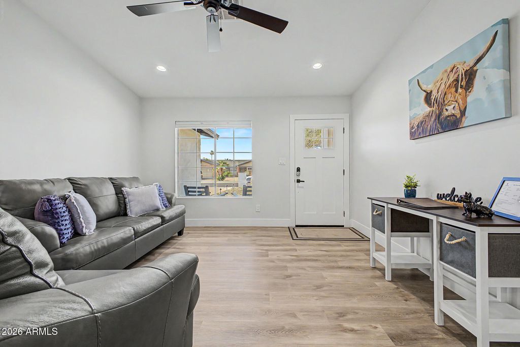 4937 E EVANS Drive, Scottsdale, AZ 85254 — photo 5