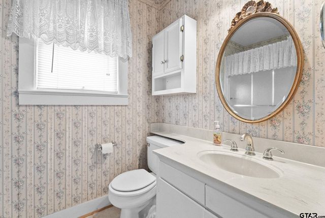 526 W 6th St, Tyler, TX 75701