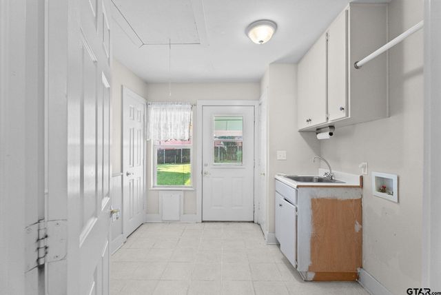 526 W 6th St, Tyler, TX 75701