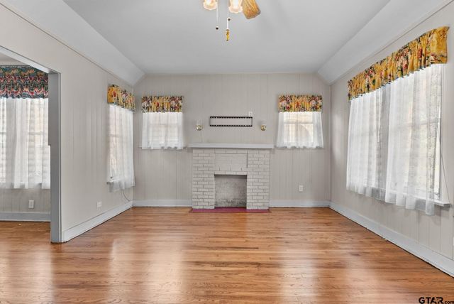 526 W 6th St, Tyler, TX 75701