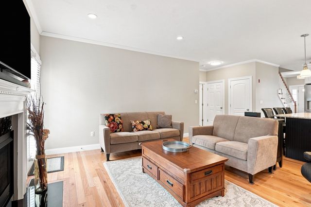 15 Beaver Pond Road 15, Milford, MA 01757