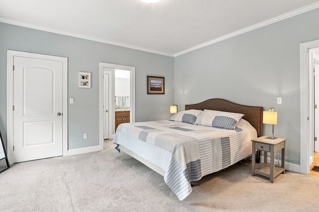 15 Beaver Pond Road 15, Milford, MA 01757
