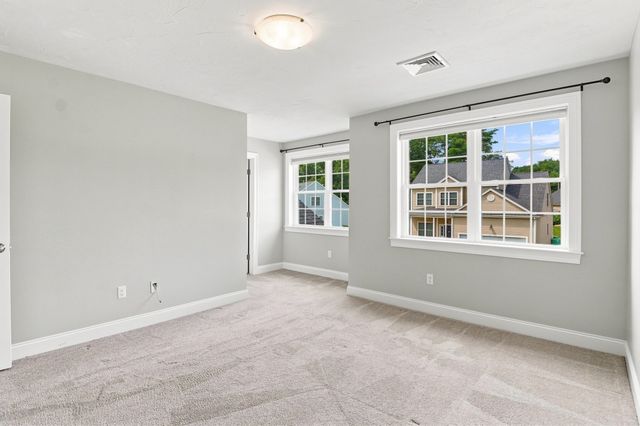 15 Beaver Pond Road 15, Milford, MA 01757