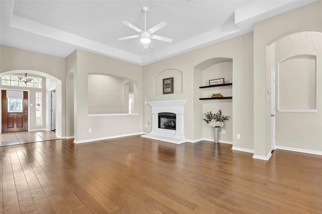 2714 Pebble Creek Drive, Pearland, TX 77581