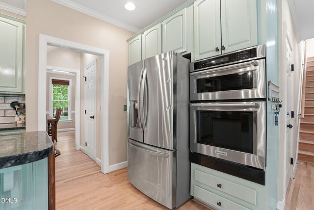 106 Sunset Ridge Lane, Chapel Hill, NC 27516