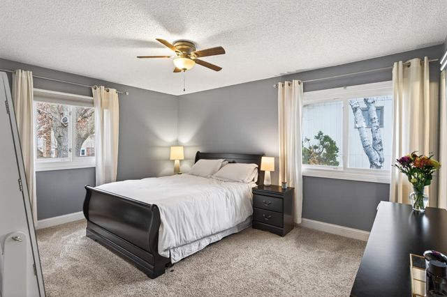 6806 Deerwood Lane N, Maple Grove, MN 55369