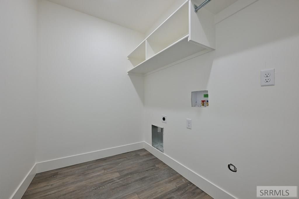 Image 12 of property listing at 4559 Koa Court, Ammon, ID 83406