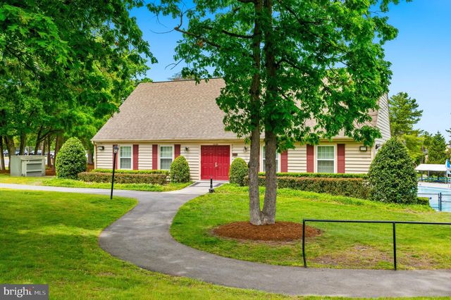 12268 GRANADA WAY, Woodbridge, VA 22192