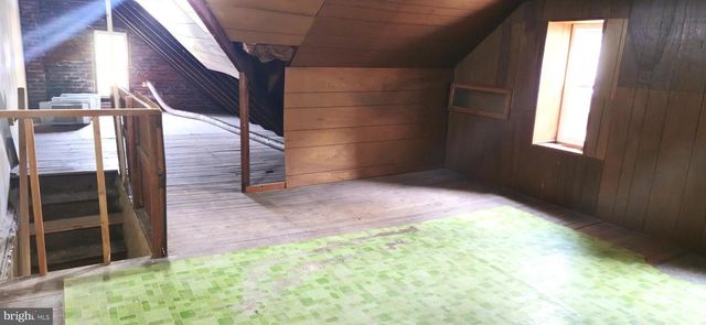 121 N BROAD ST, Waynesboro, PA 17268