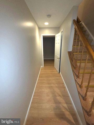 20626 HIGHLAND HALL DR, Montgomery Village, MD 20886