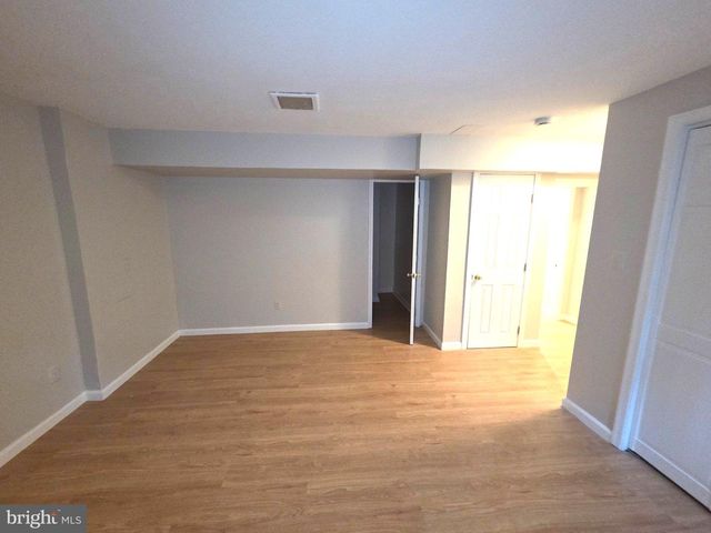 20626 HIGHLAND HALL DR, Montgomery Village, MD 20886