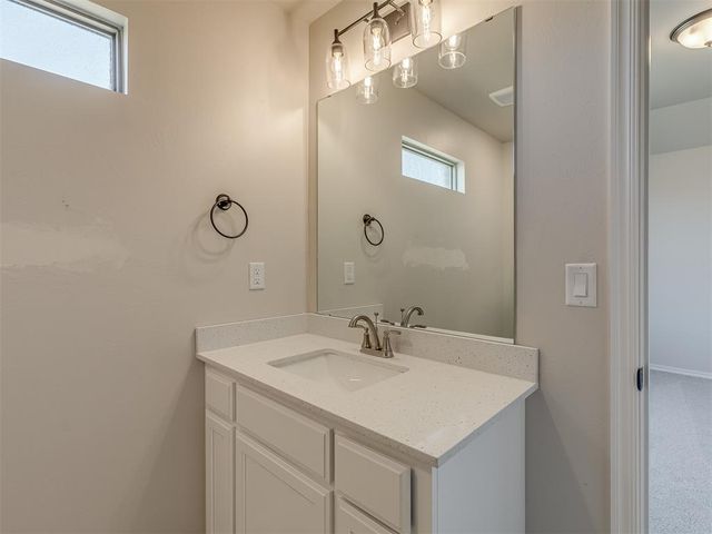 1981 Twin Spires Trail, Blanchard, OK 73010