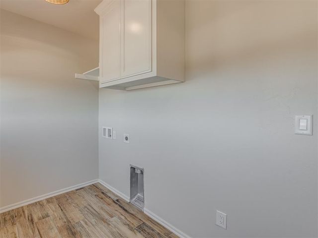 1981 Twin Spires Trail, Blanchard, OK 73010