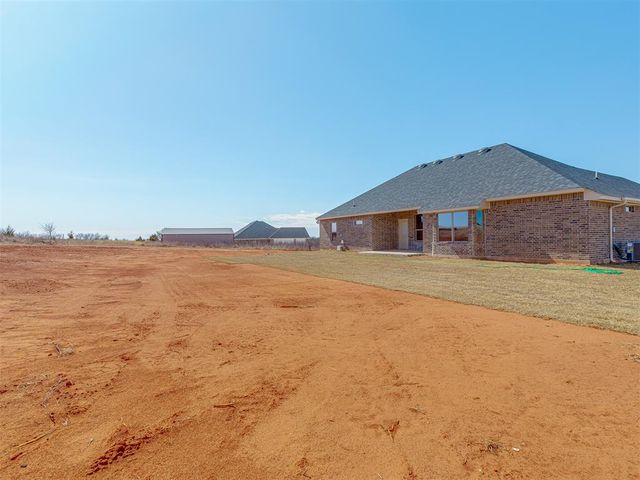 1981 Twin Spires Trail, Blanchard, OK 73010