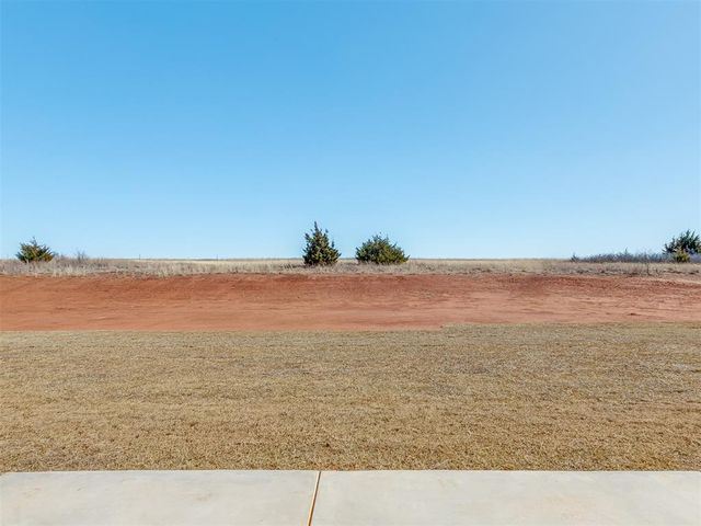 1981 Twin Spires Trail, Blanchard, OK 73010