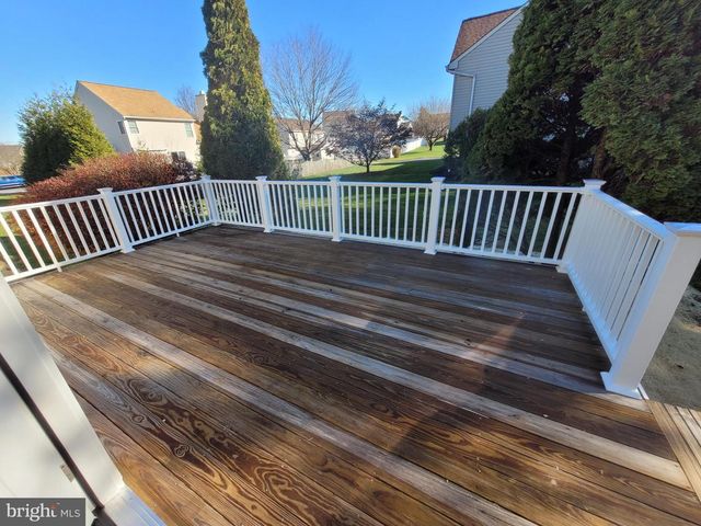 547 KENAN ST, Taneytown, MD 21787