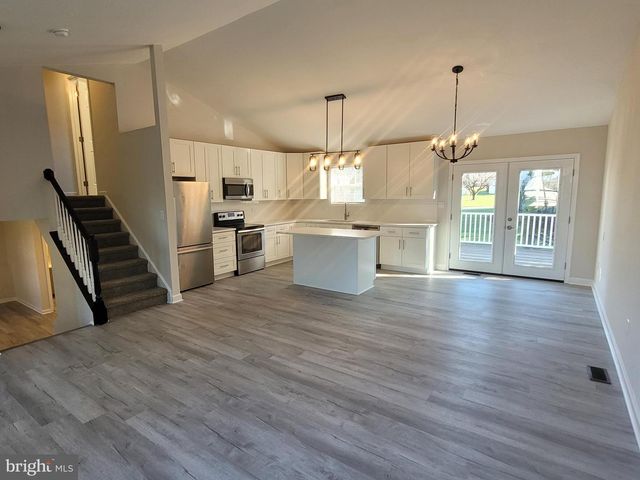 547 KENAN ST, Taneytown, MD 21787