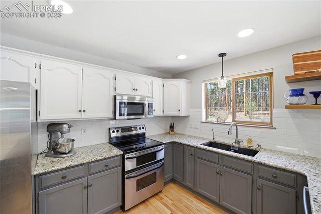 18180 Canterbury Drive, Monument, CO 80132