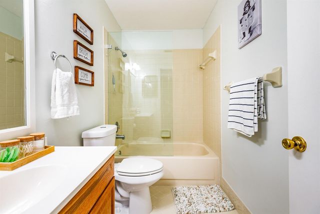 740 SE 1st Way 101, Deerfield Beach, FL 33441