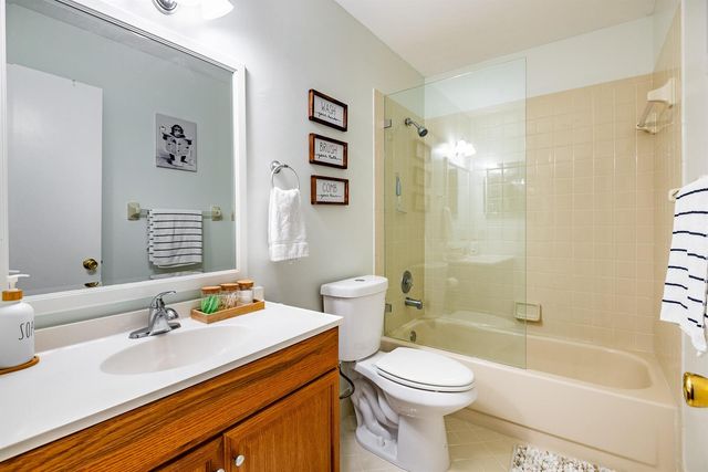 740 SE 1st Way 101, Deerfield Beach, FL 33441