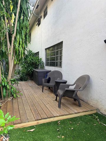 740 SE 1st Way 101, Deerfield Beach, FL 33441