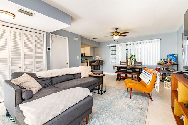 740 SE 1st Way 101, Deerfield Beach, FL 33441