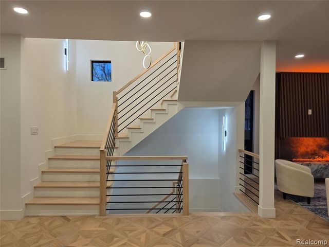 1837 N Washington Avenue, Royal Oak, MI 48073