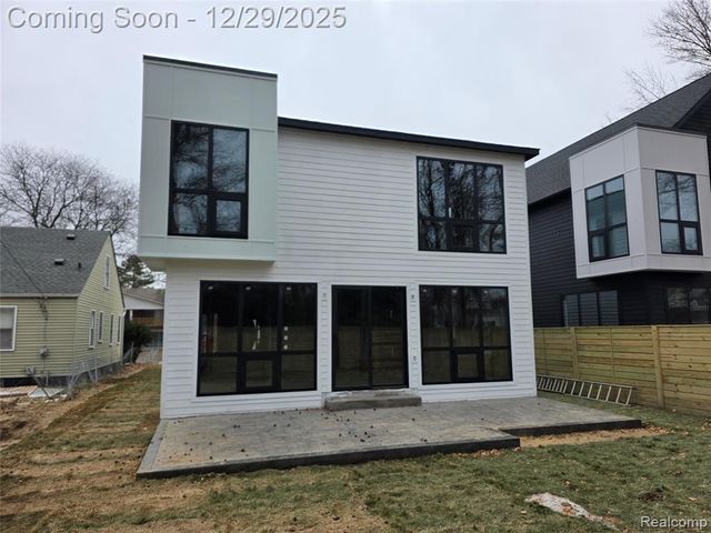 1837 N Washington Avenue, Royal Oak, MI 48073