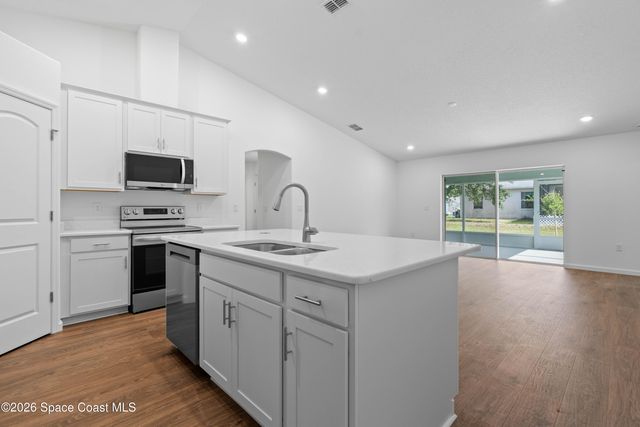 137 Prairie Street SE, Palm Bay, FL 32909