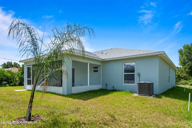 137 Prairie Street SE, Palm Bay, FL 32909