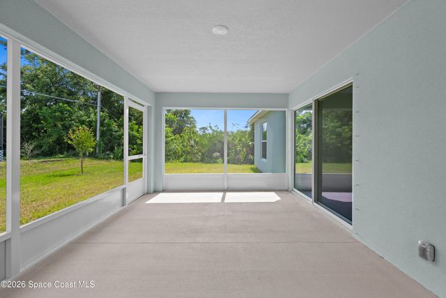 137 Prairie Street SE, Palm Bay, FL 32909
