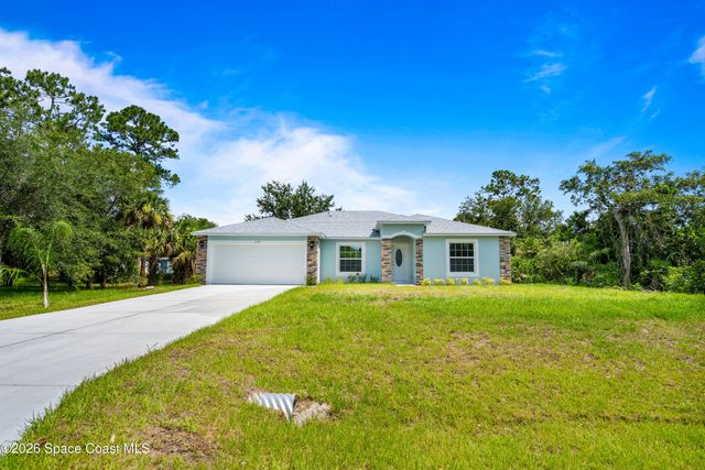 137 Prairie Street SE, Palm Bay, FL 32909