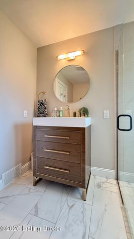 702 Dorsey Ln, Louisville, KY 40223