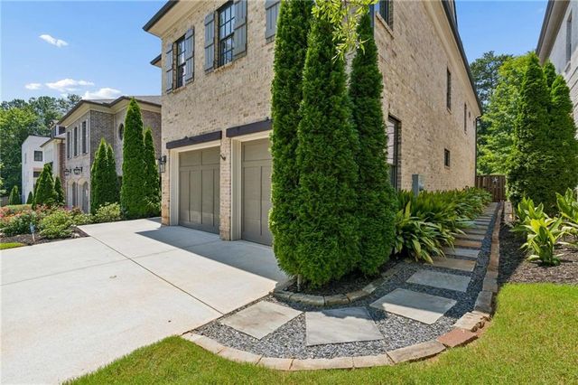 1122 Blackshear Drive, Decatur, GA 30033