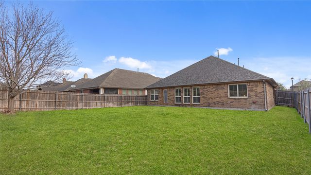 405 Kelvington Drive, Anna, TX 75409