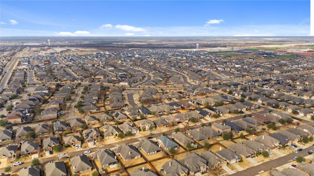 405 Kelvington Drive, Anna, TX 75409