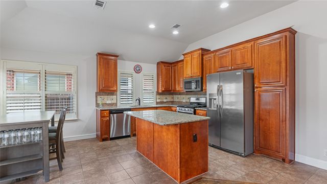 405 Kelvington Drive, Anna, TX 75409