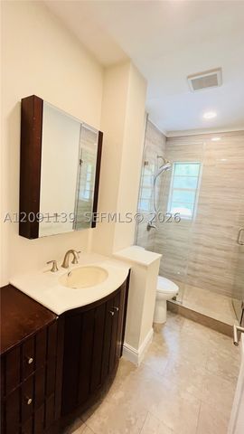 2250 SW 23rd St, Miami, FL 33145