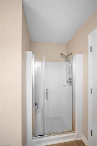 3804 Oak Forest Drive, High Point, NC 27265