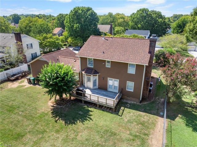 3804 Oak Forest Drive, High Point, NC 27265