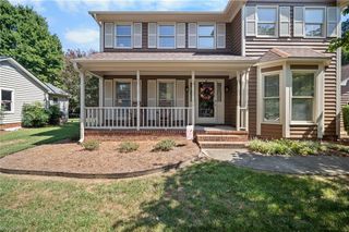 3804 Oak Forest Drive, High Point, NC 27265