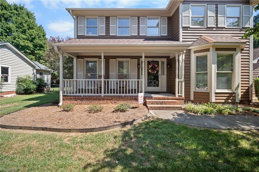 3804 Oak Forest Drive, High Point, NC 27265