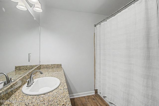 2907 Woodlawn Avenue, Moss Point, MS 39563