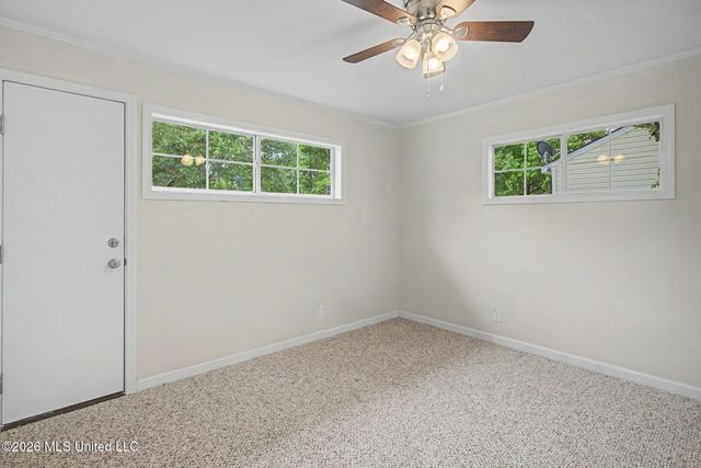 2907 Woodlawn Avenue, Moss Point, MS 39563