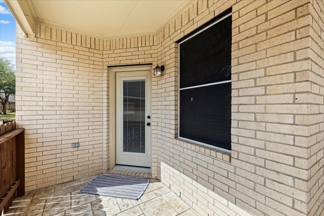 17602 Laguna Trail Drive, Houston, TX 77095