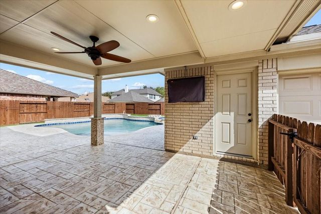 17602 Laguna Trail Drive, Houston, TX 77095